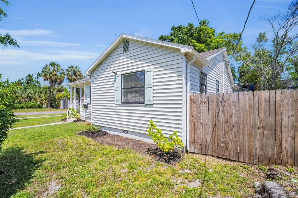 4000 Grove Street S St Petersburg FL 33705