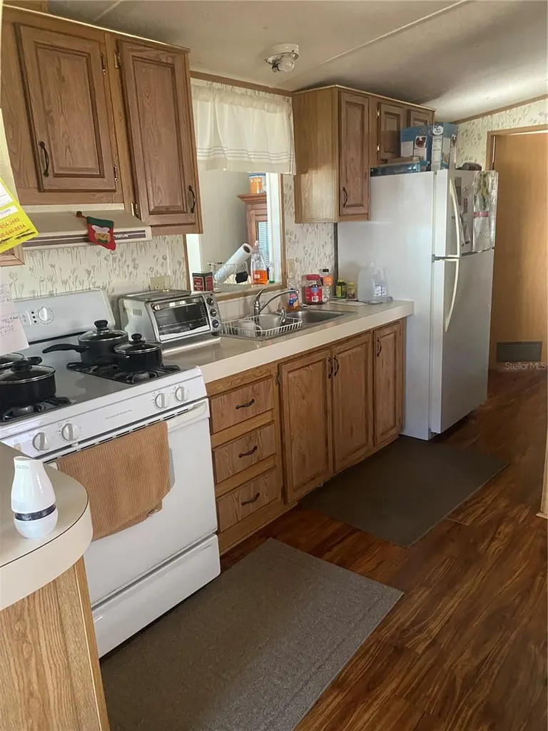 4812 Elwana Way Zephyrhills FL 33541