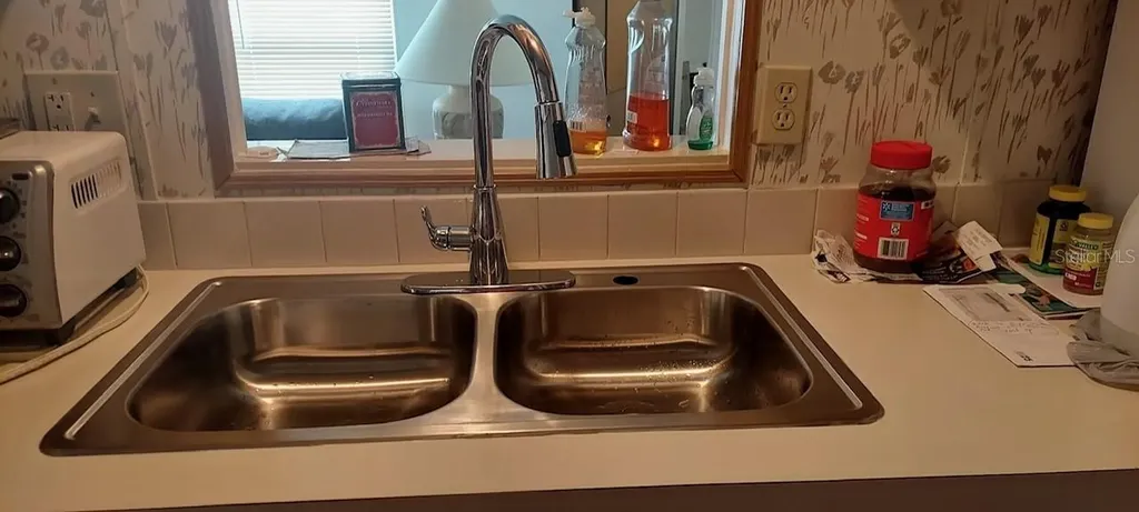 4812 Elwana Way Zephyrhills FL 33541