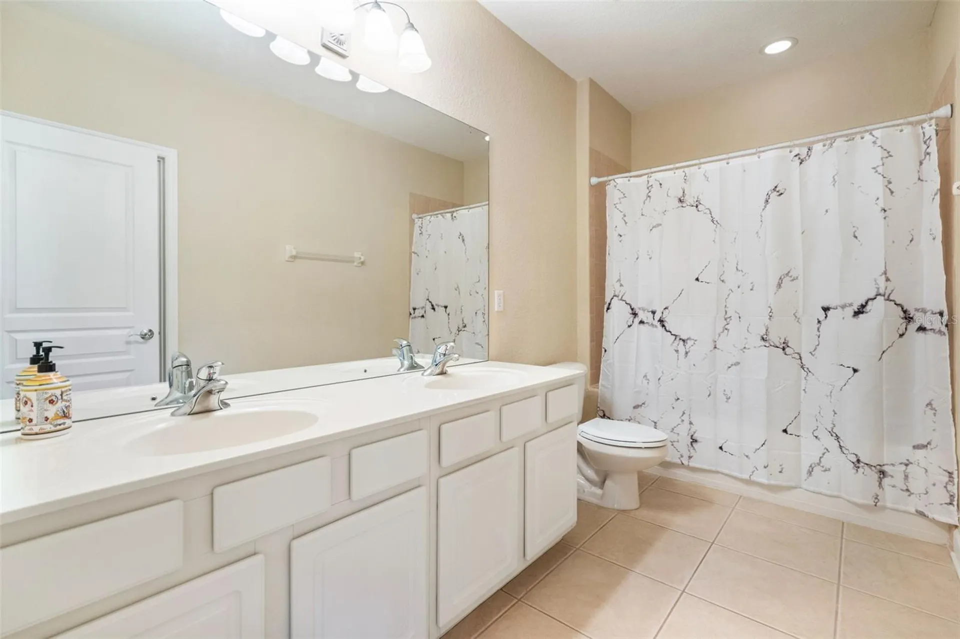 3099 Metro Sevilla Drive Orlando FL 32835