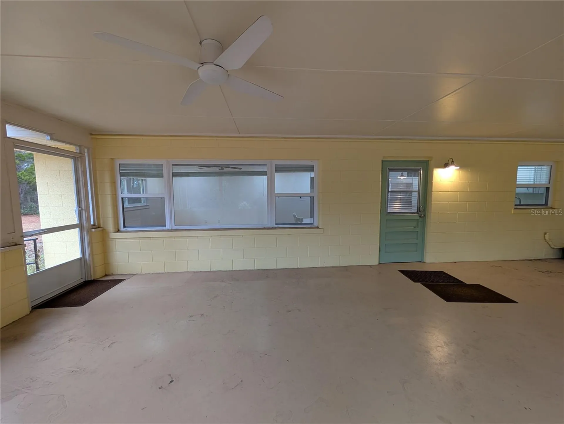 8481 S Great Oaks Drive Floral City FL 34436