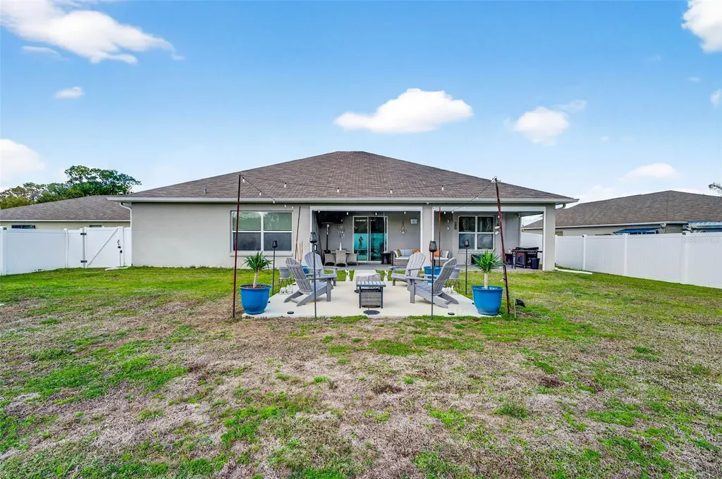 1614 Prairie Blossom Drive Lakeland FL 33810