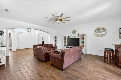 1614 Prairie Blossom Drive Lakeland FL 33810