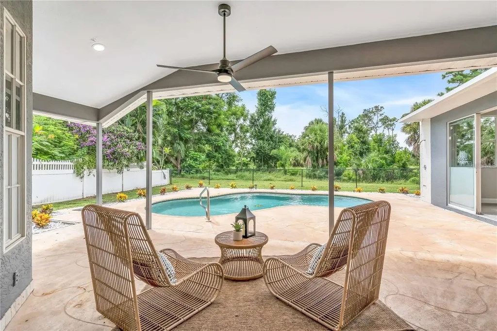 34 Sportsman Terrace Rotonda West FL 33947
