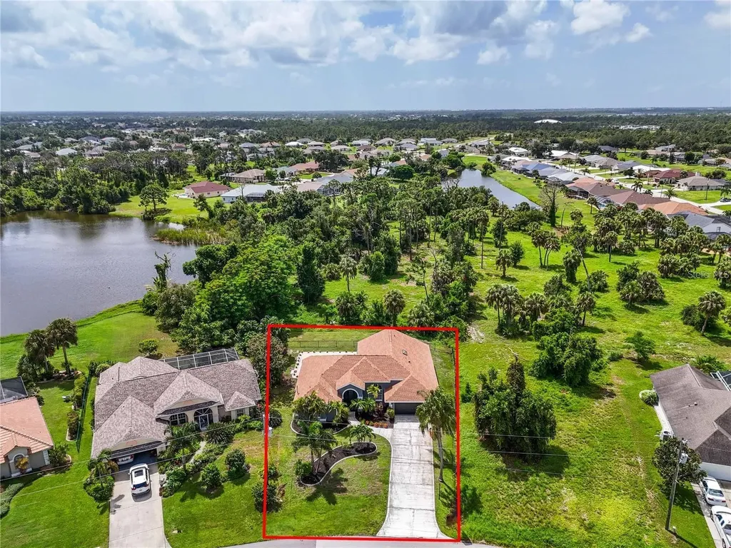 34 Sportsman Terrace Rotonda West FL 33947