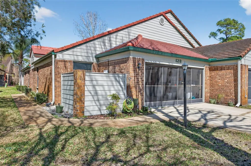 128 Bermuda Petrel Court Daytona Beach FL 32119