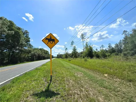 7112 N Lecanto Highway Highway Hernando FL 34442