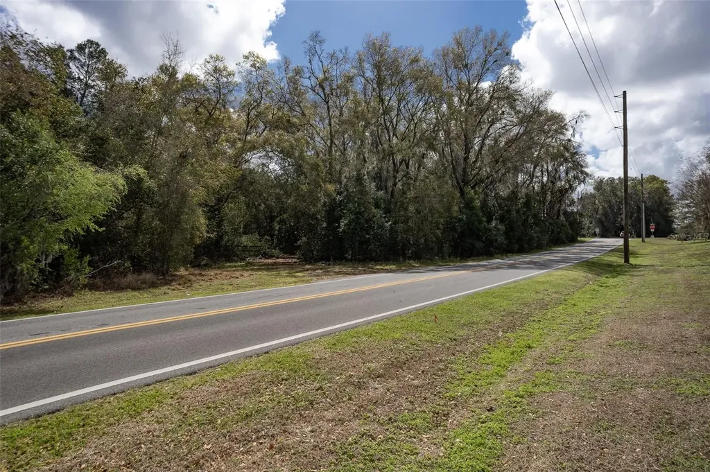 7415 SE Highway 42 Summerfield FL 34491