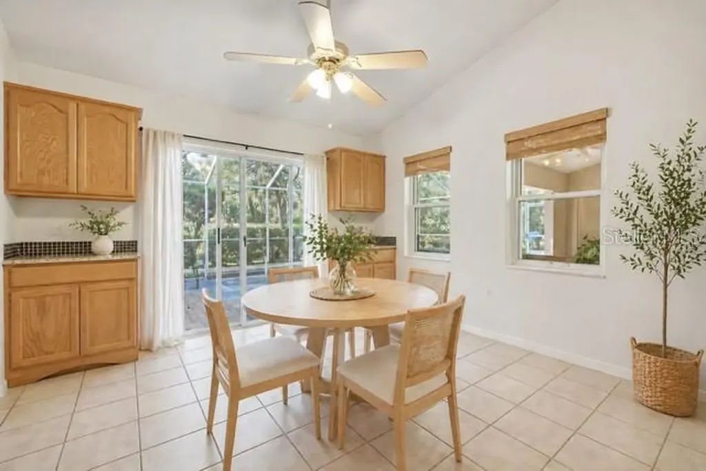 340 E Savoy Street Lecanto FL 34461