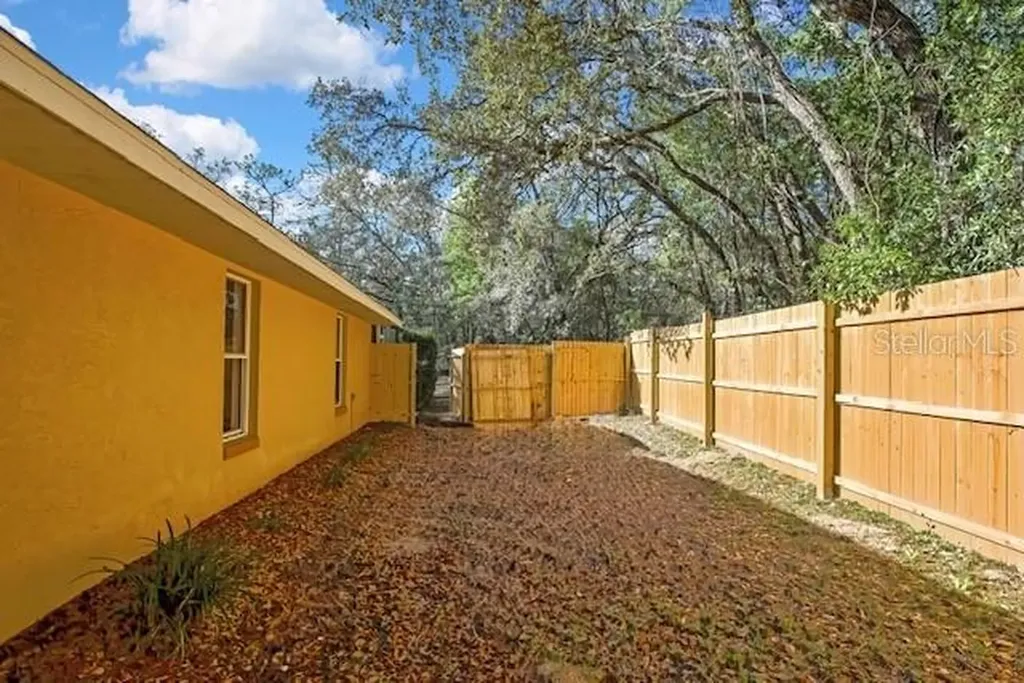 340 E Savoy Street Lecanto FL 34461