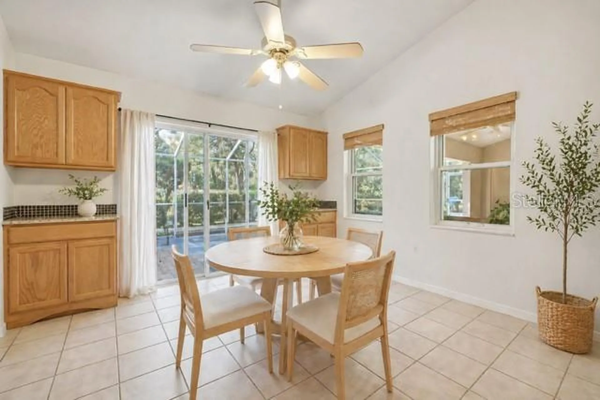 340 E Savoy Street Lecanto FL 34461
