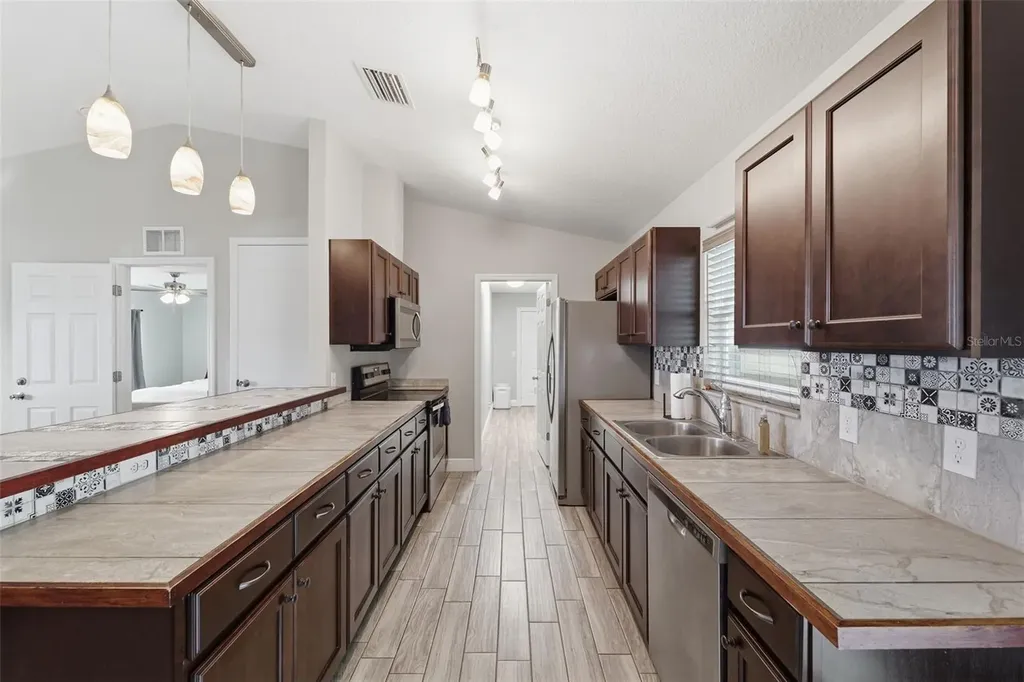 3902 W Featheredge Court Lecanto FL 34461
