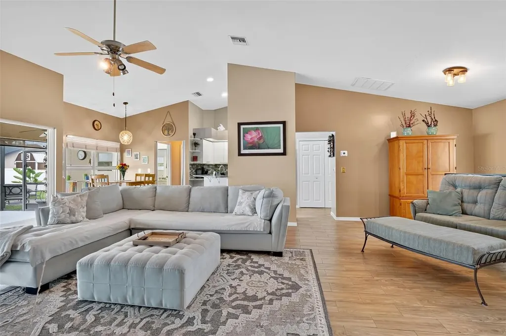 412 SE 13th Avenue Cape Coral FL 33990