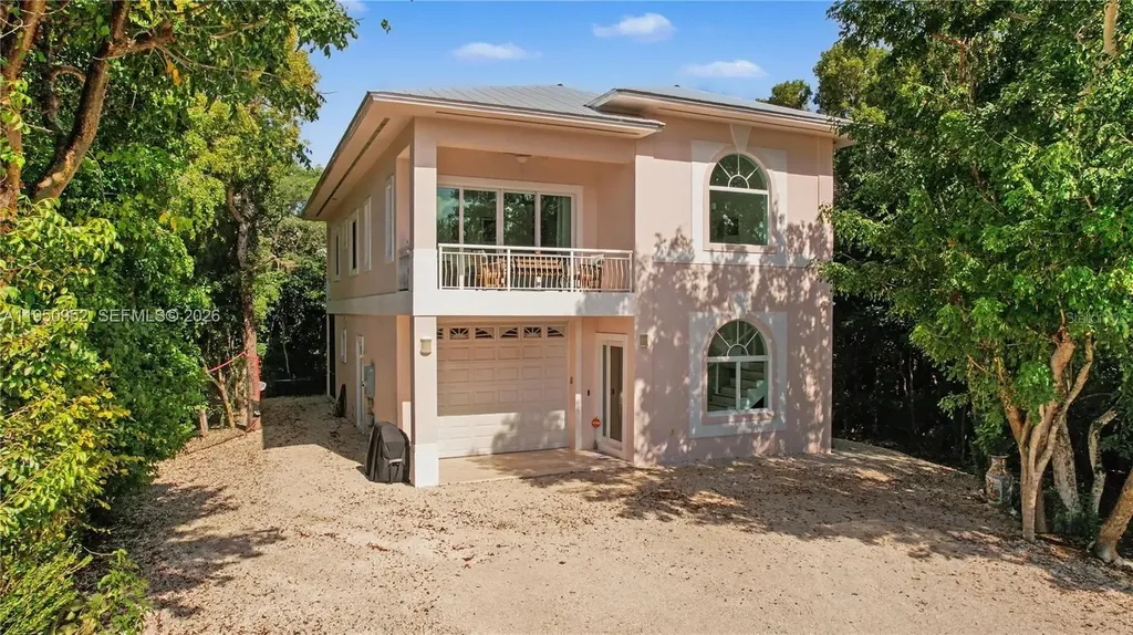 34 Seagate Beach Key Largo FL 33037
