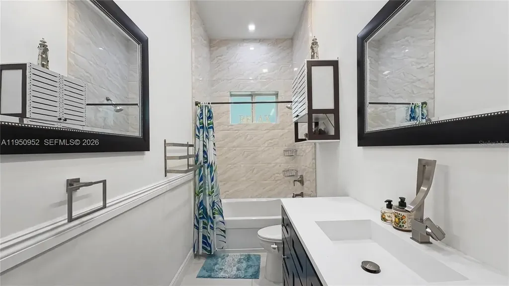 34 Seagate Beach Key Largo FL 33037