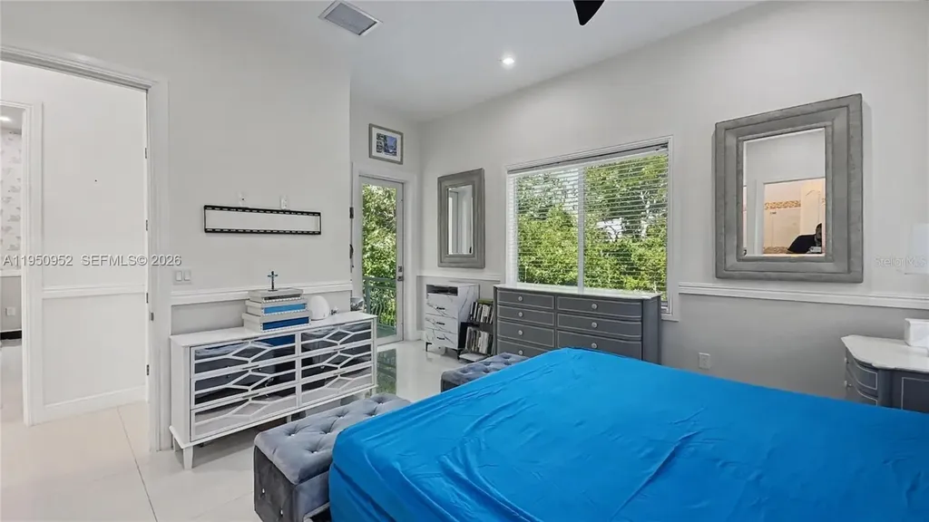 34 Seagate Beach Key Largo FL 33037