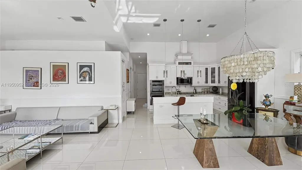 34 Seagate Beach Key Largo FL 33037
