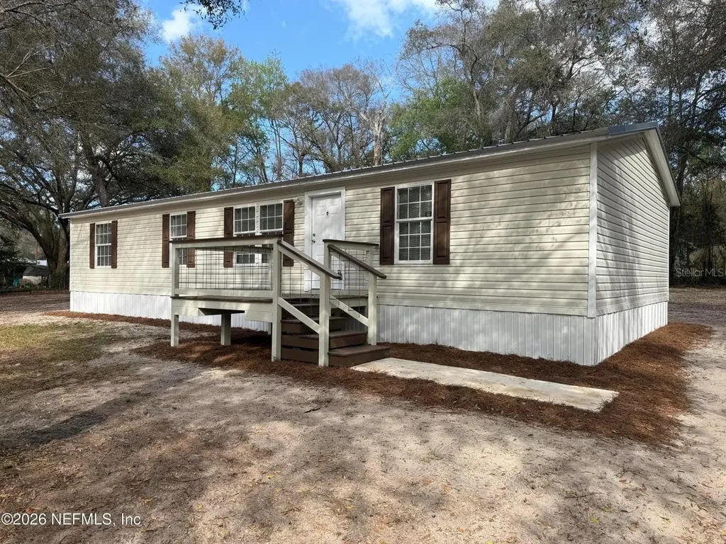 204 Rabbit Track Road Satsuma FL 32189