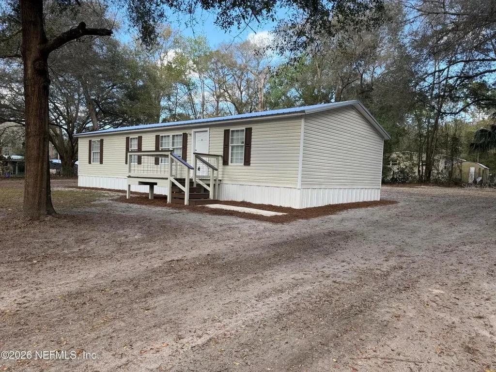 204 Rabbit Track Road Satsuma FL 32189