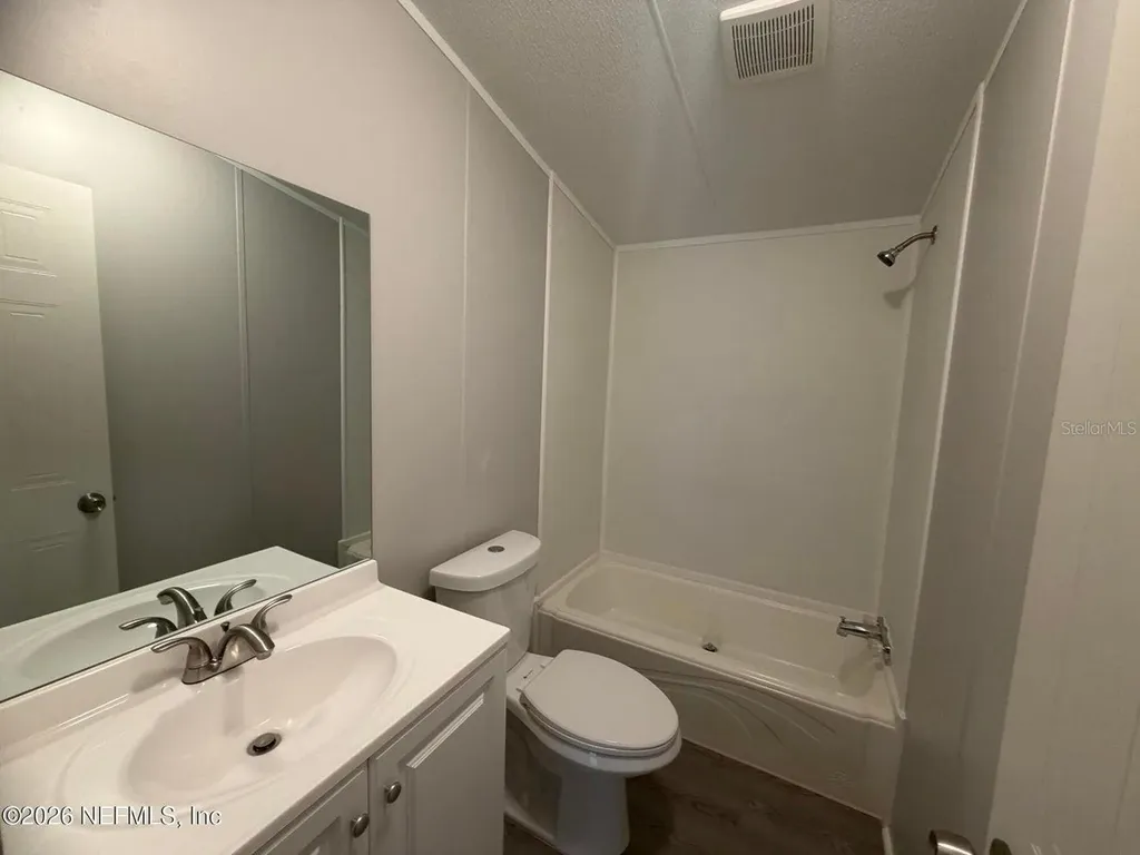 204 Rabbit Track Road Satsuma FL 32189