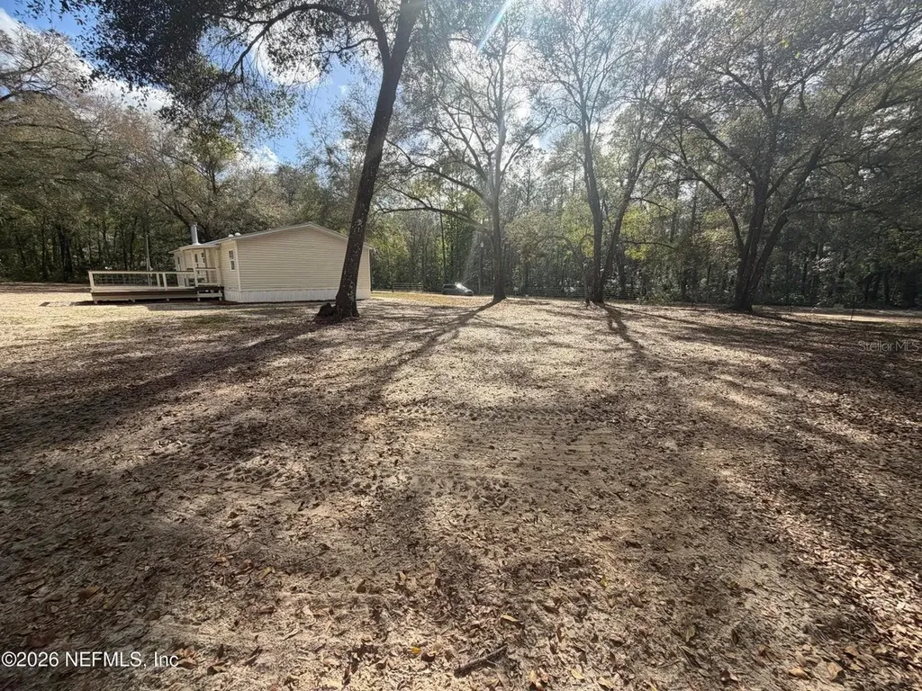 204 Rabbit Track Road Satsuma FL 32189