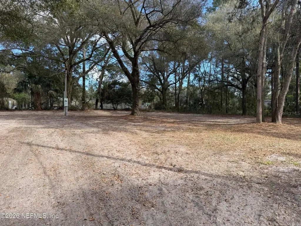 204 Rabbit Track Road Satsuma FL 32189