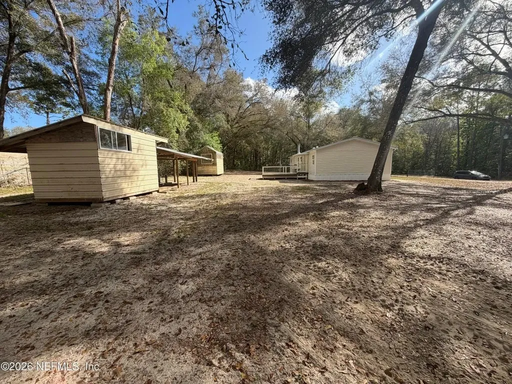 204 Rabbit Track Road Satsuma FL 32189