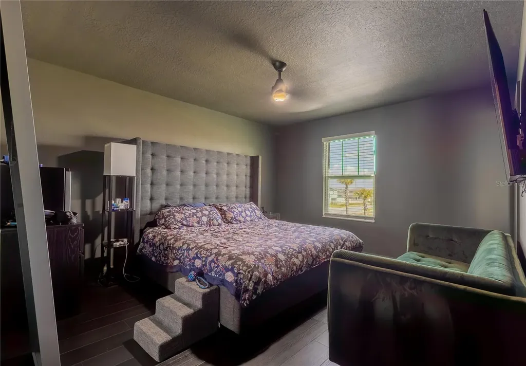 1872 Tohoqua Boulevard Kissimmee FL 34744