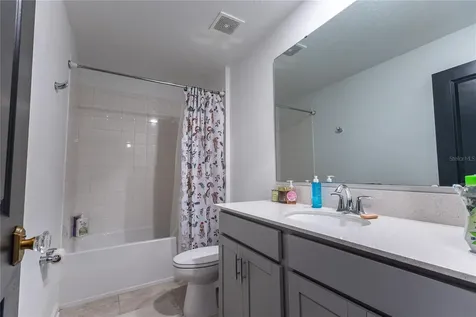 1872 Tohoqua Boulevard Kissimmee FL 34744