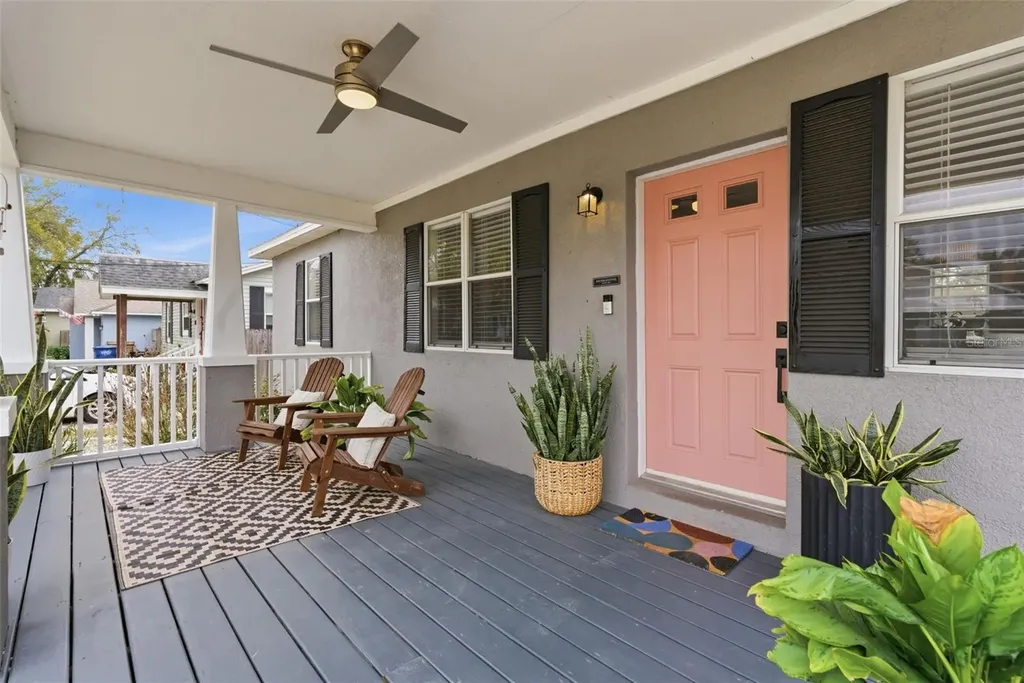 110 W Cayuga Street Tampa FL 33603