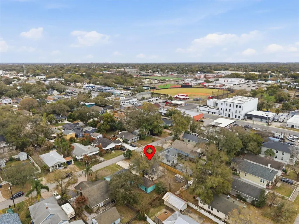 110 W Cayuga Street Tampa FL 33603