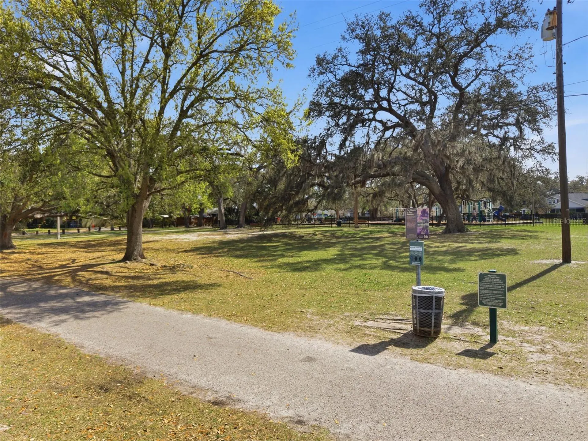 110 W Cayuga Street Tampa FL 33603