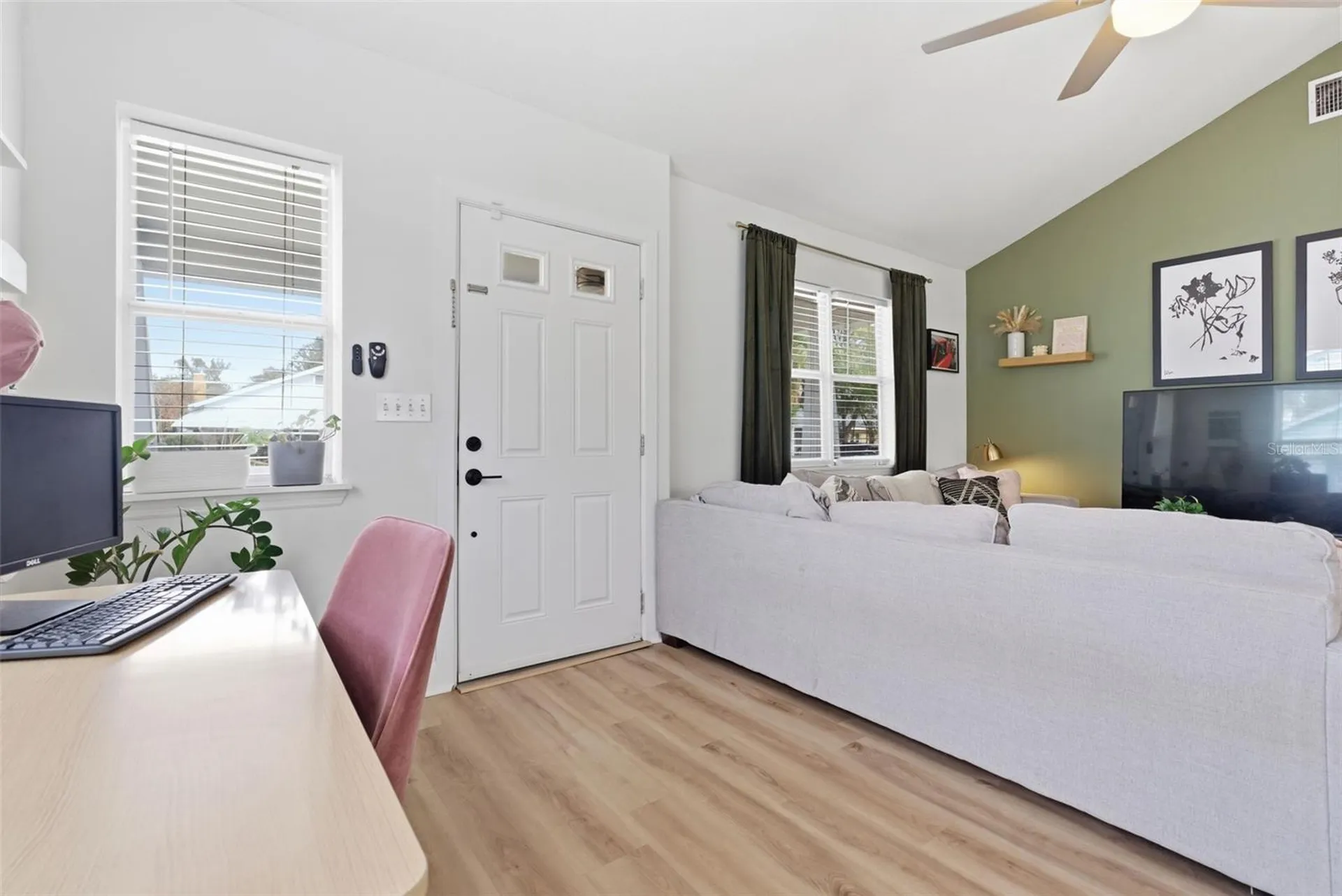 110 W Cayuga Street Tampa FL 33603