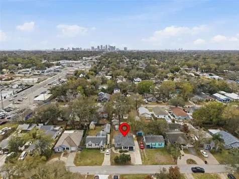 110 W Cayuga Street Tampa FL 33603