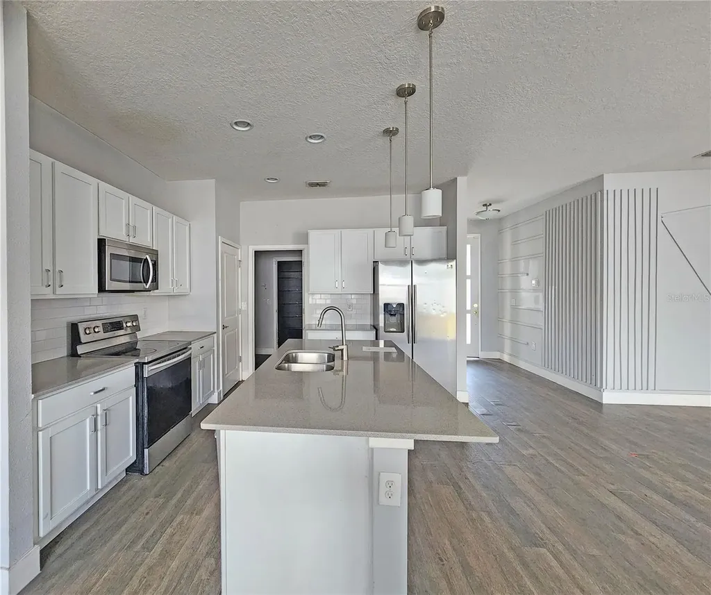 880 Colville Drive Kissimmee FL 34759