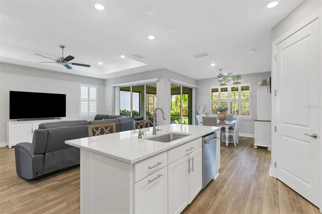 10088 Coral Shore Drive Englewood FL 34223