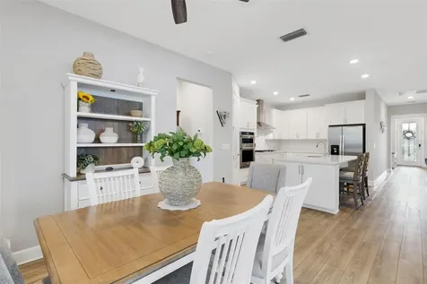10088 Coral Shore Drive Englewood FL 34223
