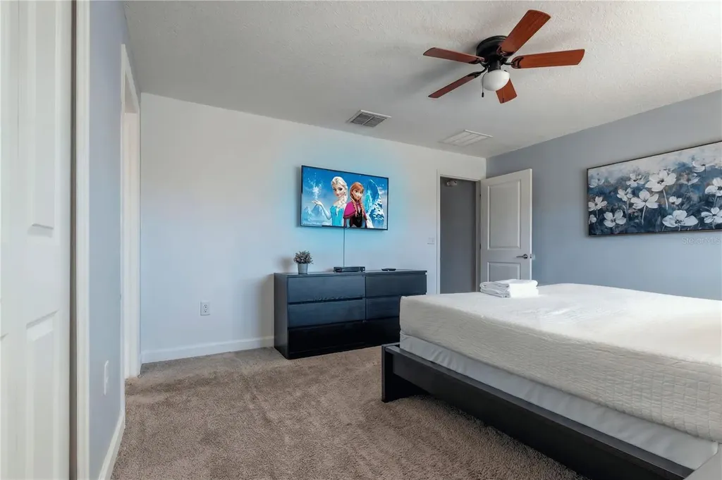 650 Pebble Beach Drive Davenport FL 33896