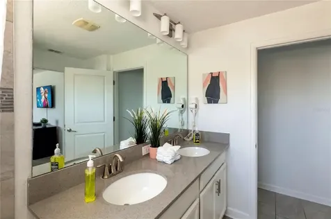 650 Pebble Beach Drive Davenport FL 33896