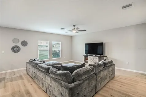 12940 Hawkstone Trail Boulevard Lithia FL 33547