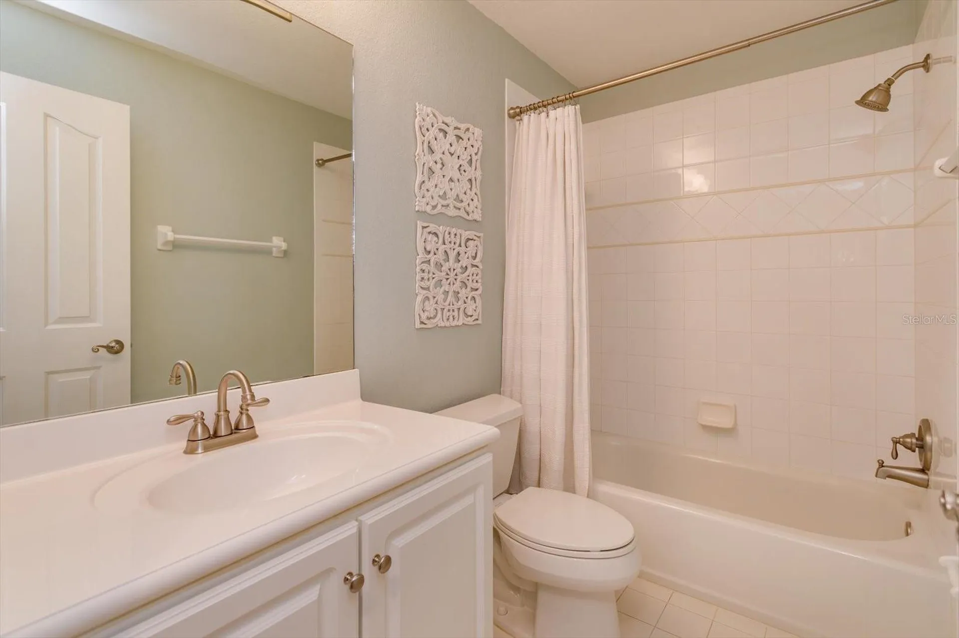 8816 Great Cove Drive Orlando FL 32819