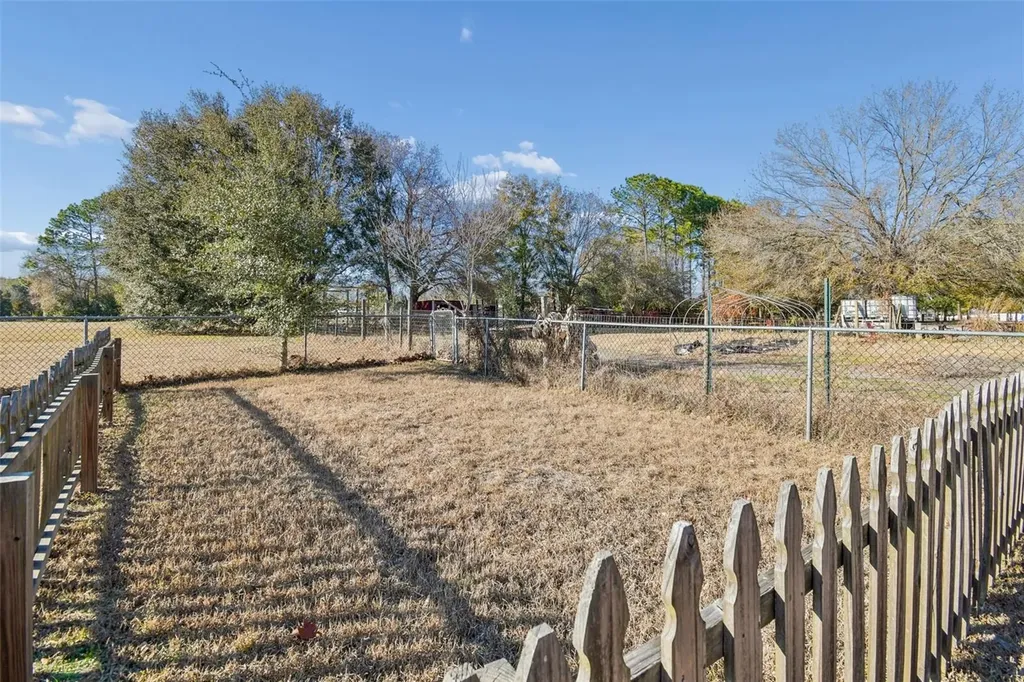 31609 Hunt Club Lane Wesley Chapel FL 33543