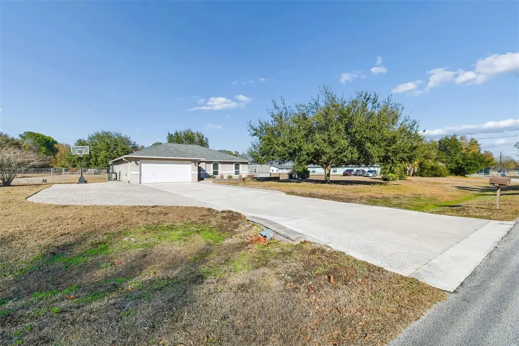 31609 Hunt Club Lane Wesley Chapel FL 33543