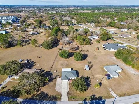 31609 Hunt Club Lane Wesley Chapel FL 33543