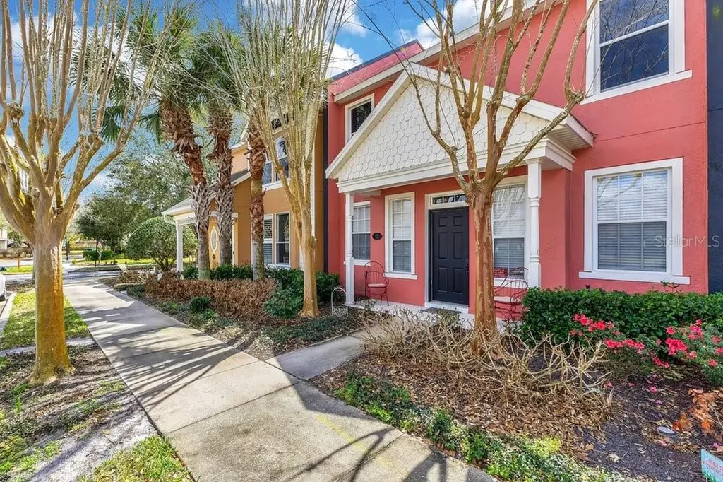 125 Manor View Lane Deland FL 32724