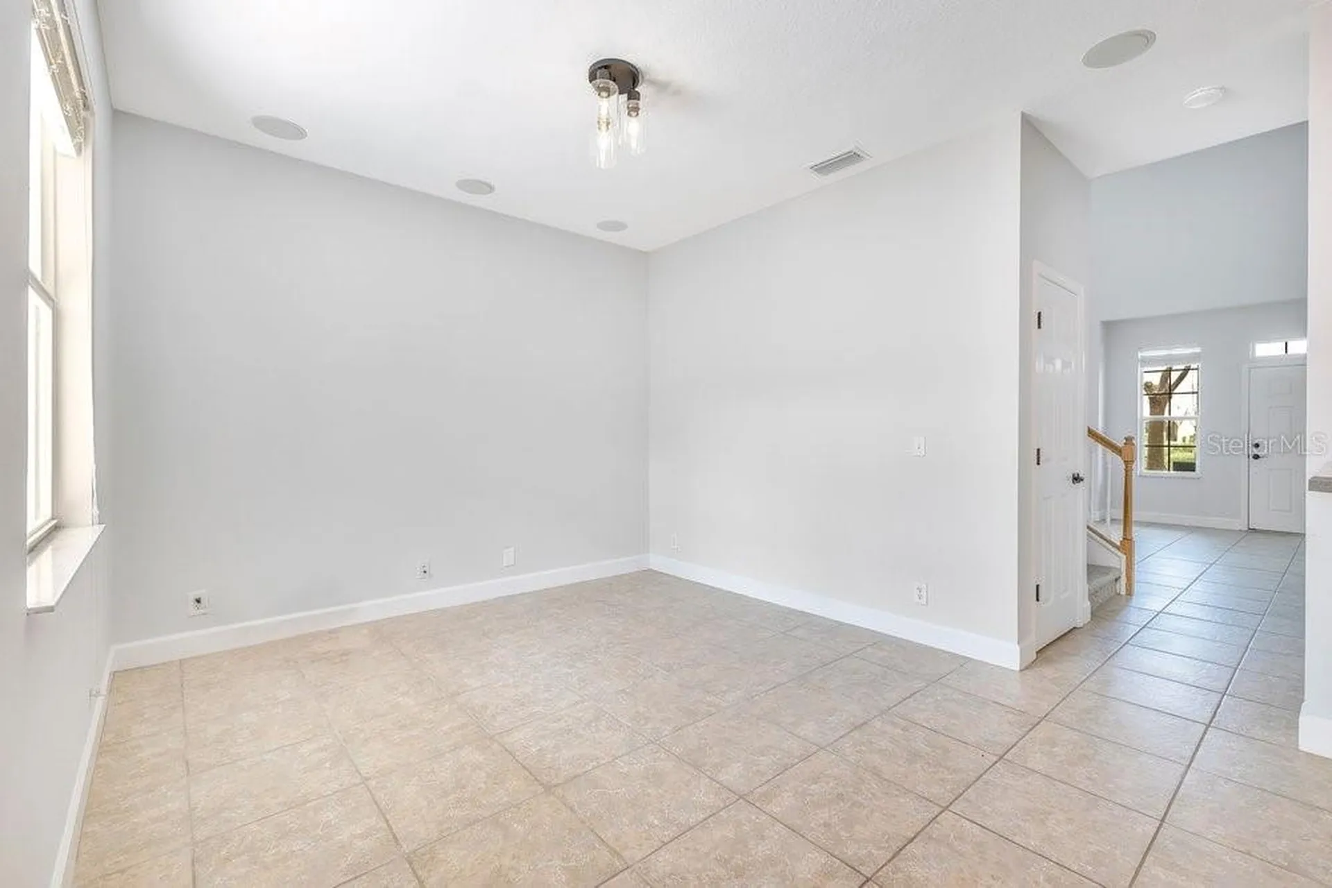 125 Manor View Lane Deland FL 32724