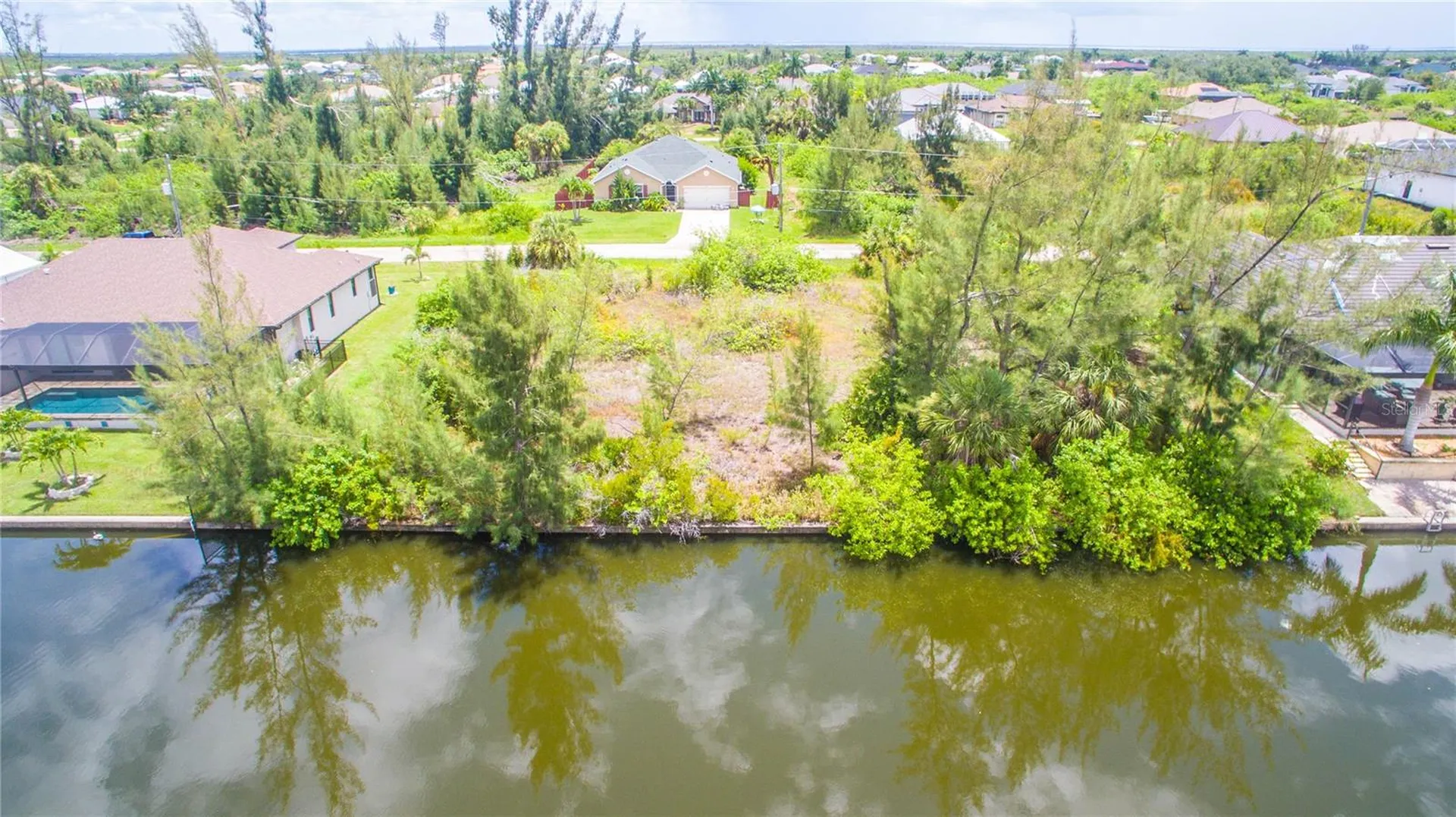 8088 Antwerp Circle Port Charlotte FL 33981