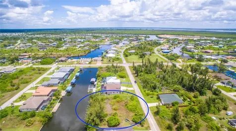 8088 Antwerp Circle Port Charlotte FL 33981