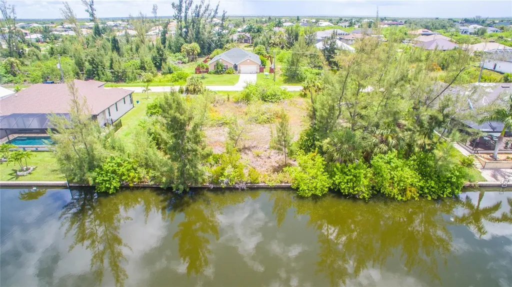 8096 Antwerp Circle Port Charlotte FL 33981
