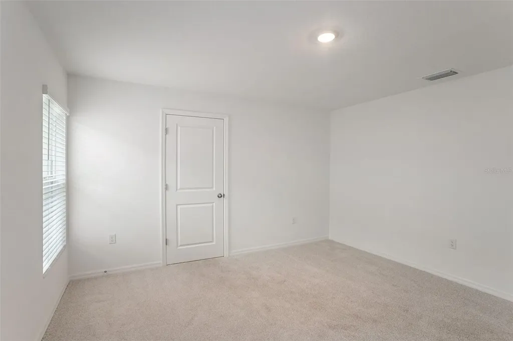 458 Warm Heron Place Ruskin FL 33570